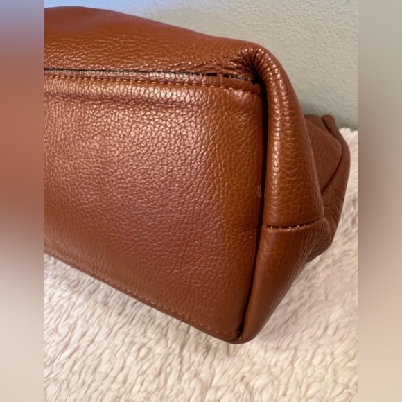 Persaman New York Genuine Leather Tote w/ Bow - Picture 6 of 12